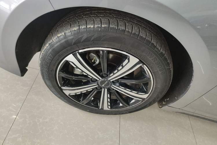 Used BYD Destroyer 05 2023 Champion Edition DM-i 120KM Prestige Model Exterior 4