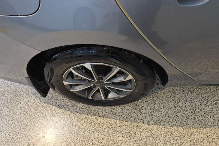 Used BYD Destroyer 05 2023 Champion Edition DM-i 55KM Luxury Model Exterior 5