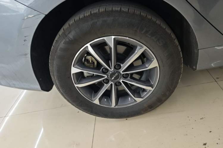 Used BYD Destroyer 05 2023 Champion Edition DM-i 55KM Luxury Model Exterior 5