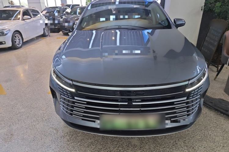 Used BYD Destroyer 05 2023 Champion Edition DM-i 55KM Luxury Model Front