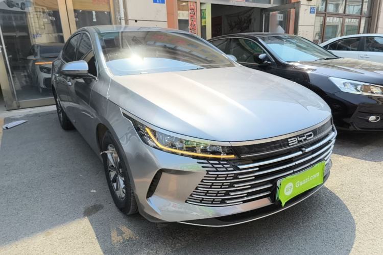 Used BYD Destroyer 05 2023 Champion Edition DM-i 55KM Luxury Model Front Right 45 Deg
