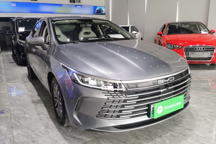 Used BYD Destroyer 05 2023 Champion Edition DM-i 55KM Luxury Model Front Right 45 Deg