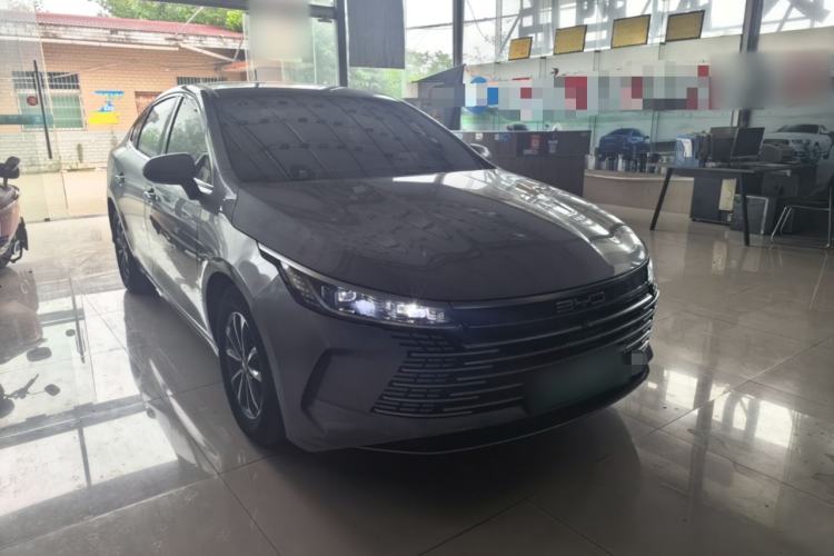 Used BYD Destroyer 05 2023 Champion Edition DM-i 55KM Luxury Model Front Right 45 Deg