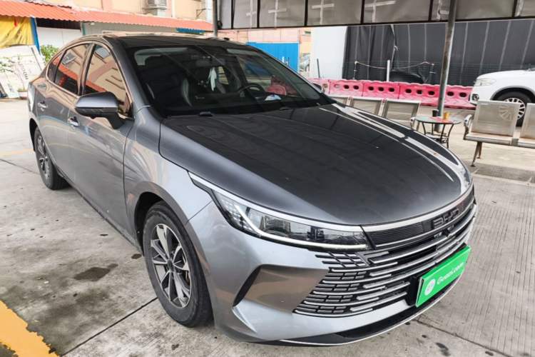 Used BYD Destroyer 05 2023 Champion Edition DM-i 55KM Luxury Model Front Right 45 Deg