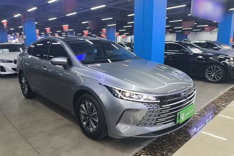 Used BYD Destroyer 05 2023 Champion Edition DM-i 55KM Luxury Model Front Right 45 Deg