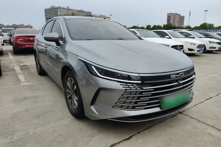 Used BYD Destroyer 05 2023 Champion Edition DM-i 55KM Luxury Model Front Right 45 Deg