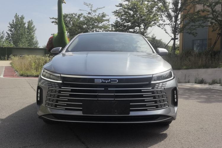 Used BYD Destroyer 05 2023 Champion Edition DM-i 55KM Luxury Model Front