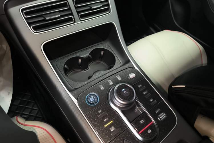 Used BYD Destroyer 05 2023 Champion Edition DM-i 55KM Luxury Model Gear Lever