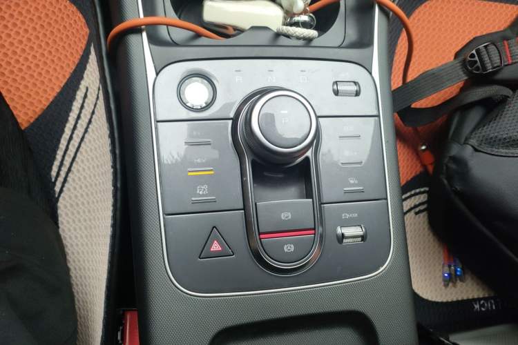 Used BYD Destroyer 05 2023 Champion Edition DM-i 55KM Luxury Model Gear Lever