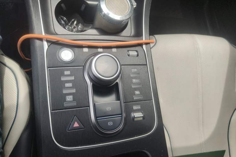 Used BYD Destroyer 05 2023 Champion Edition DM-i 55KM Luxury Model Gear Lever