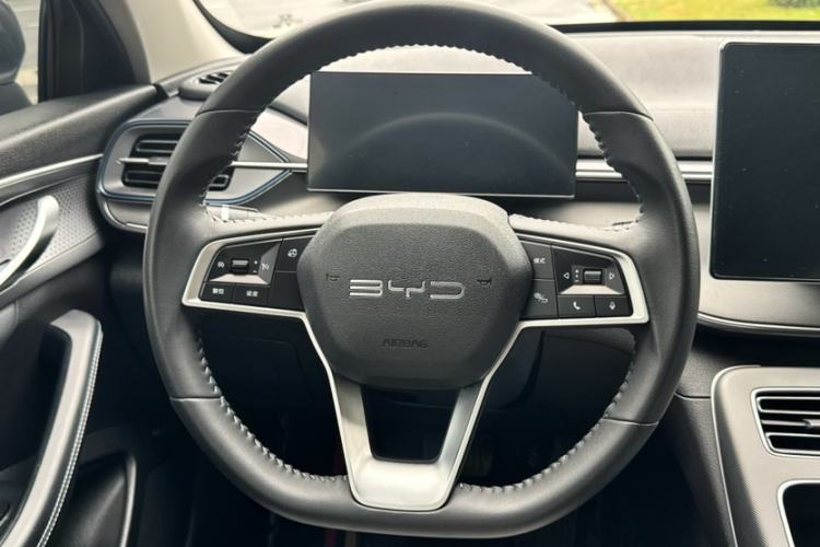 Used BYD Destroyer 05 2023 Champion Edition DM-i 120KM Prestige Model Interior 1