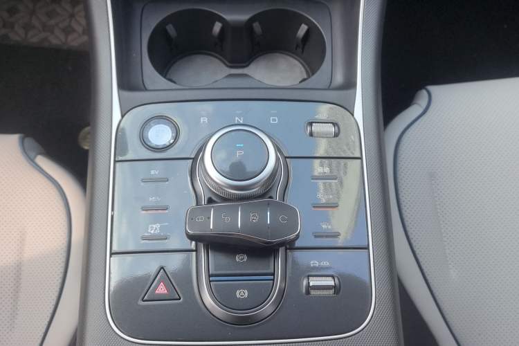 Used BYD Destroyer 05 2023 Champion Edition DM-i 55KM Luxury Model Interior 1