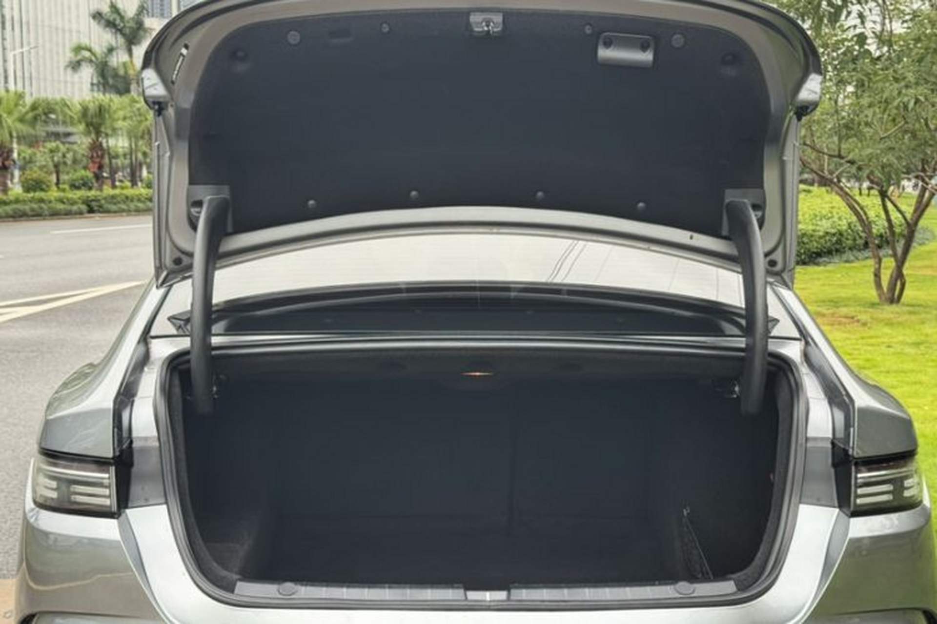 Used BYD Destroyer 05 2023 Champion Edition DM-i 120KM Prestige Model Interior 10
