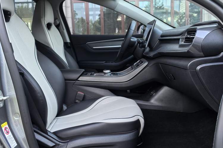 Used BYD Destroyer 05 2023 Champion Edition DM-i 55KM Luxury Model Interior 6