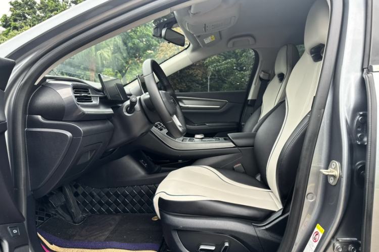 Used BYD Destroyer 05 2023 Champion Edition DM-i 120KM Prestige Model Interior 6