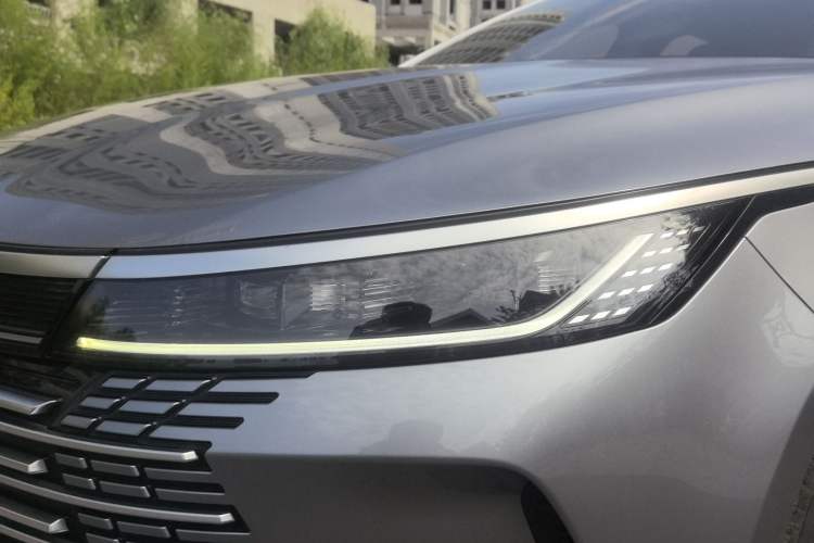 Used BYD Destroyer 05 2023 Champion Edition DM-i 55KM Luxury Model Left Front Headlight