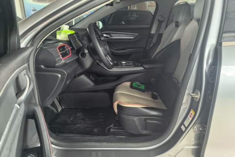 Used BYD Destroyer 05 2023 Champion Edition DM-i 55KM Luxury Model Left Front Seat