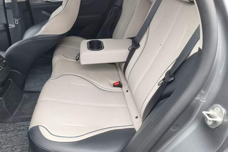 Used BYD Destroyer 05 2023 Champion Edition DM-i 120KM Prestige Model Left Rear Seat