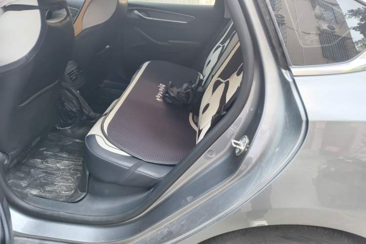 Used BYD Destroyer 05 2023 Champion Edition DM-i 55KM Luxury Model Left Rear Seat