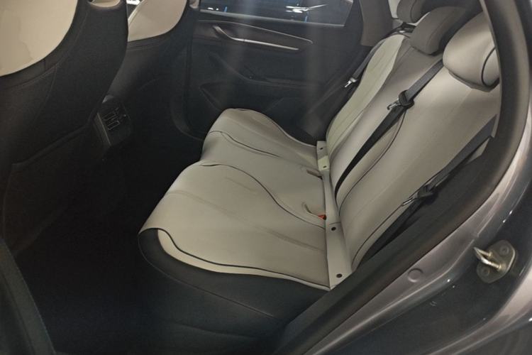 Used BYD Destroyer 05 2023 Champion Edition DM-i 55KM Luxury Model Left Rear Seat