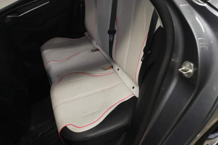 Used BYD Destroyer 05 2023 Champion Edition DM-i 55KM Luxury Model Left Rear Seat