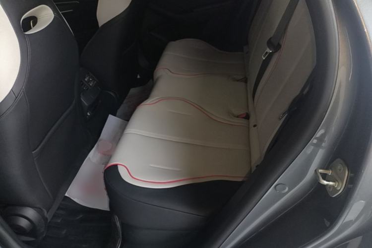 Used BYD Destroyer 05 2023 Champion Edition DM-i 55KM Luxury Model Left Rear Seat