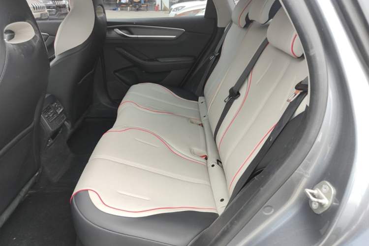 Used BYD Destroyer 05 2023 Champion Edition DM-i 55KM Luxury Model Left Rear Seat