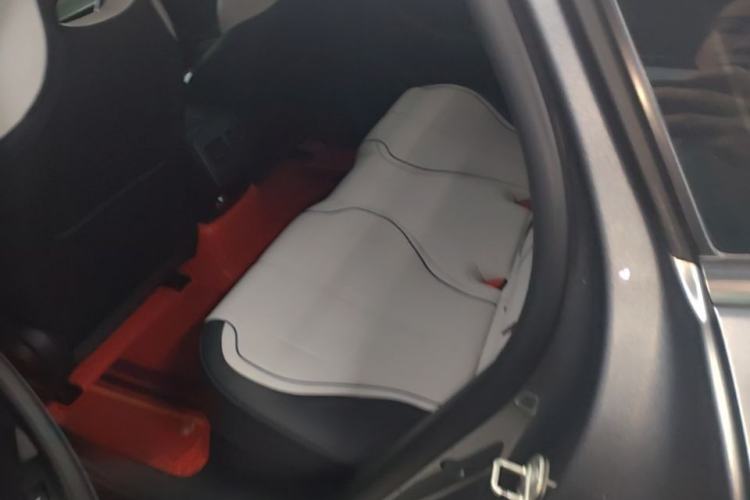 Used BYD Destroyer 05 2023 Champion Edition DM-i 120KM Luxury Model Left Rear Seat