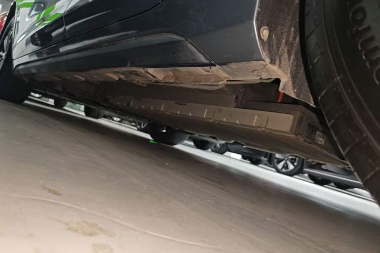 Used BYD Destroyer 05 2023 Champion Edition DM-i 55KM Luxury Model Left Side Sill