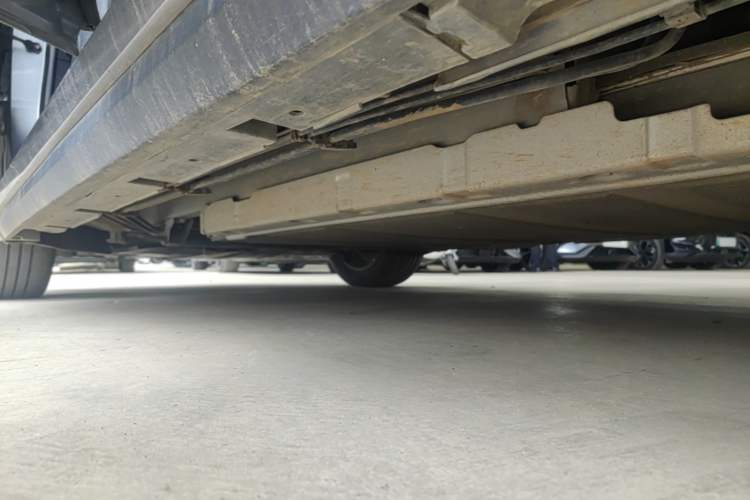 Used BYD Destroyer 05 2023 Champion Edition DM-i 120KM Prestige Model Left Side Sill