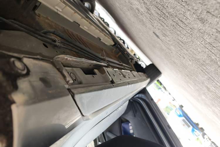 Used BYD Destroyer 05 2023 Champion Edition DM-i 55KM Luxury Model Left Side Sill