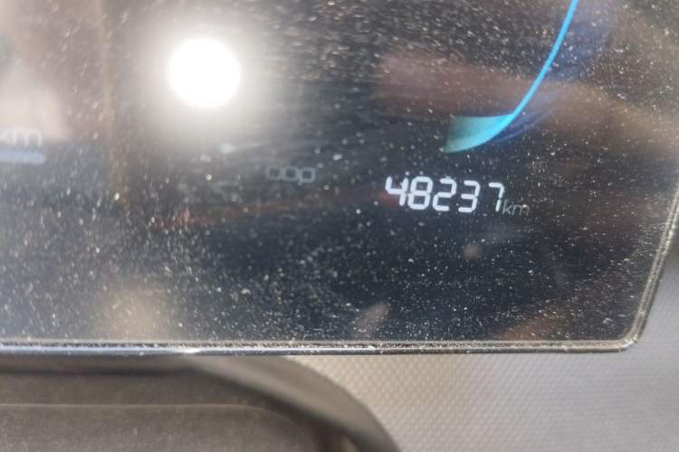 Used BYD Destroyer 05 2023 Champion Edition DM-i 55KM Luxury Model Odometer Close Up