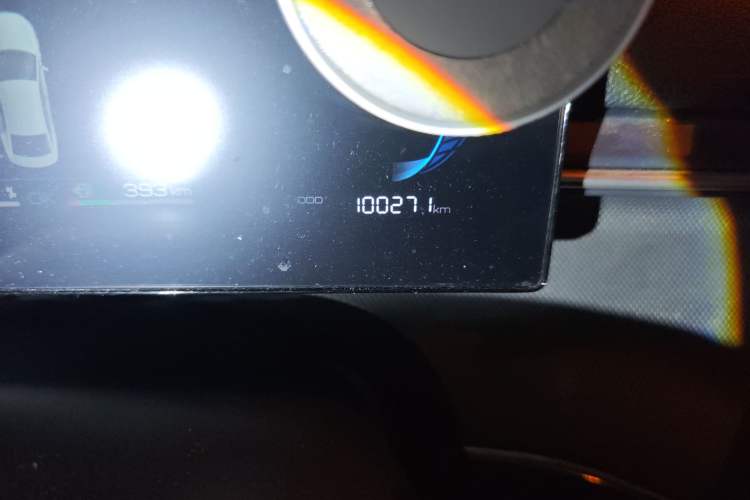 Used BYD Destroyer 05 2023 Champion Edition DM-i 120KM Prestige Model Odometer Close Up