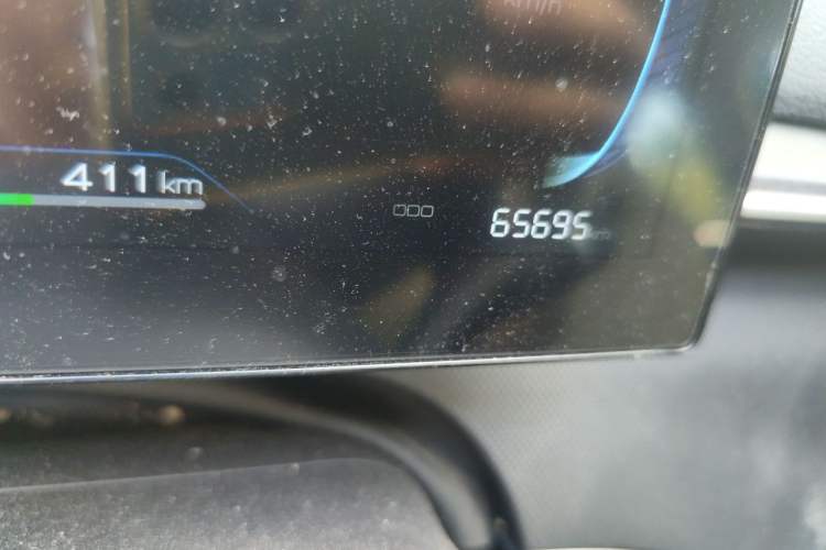 Used BYD Destroyer 05 2023 Champion Edition DM-i 55KM Luxury Model Odometer Close Up