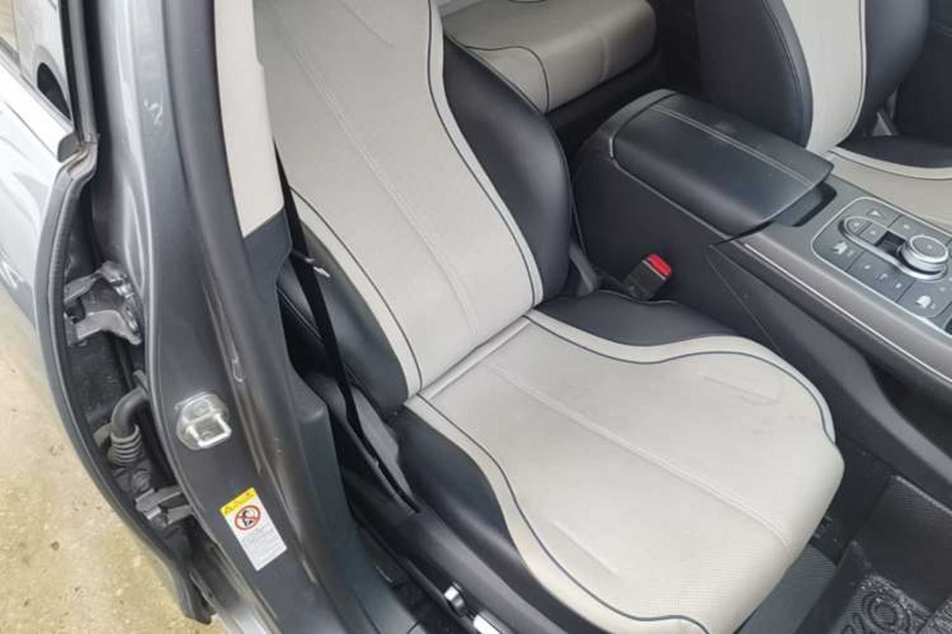 Used BYD Destroyer 05 2023 Champion Edition DM-i 120KM Prestige Model Right Front Seat