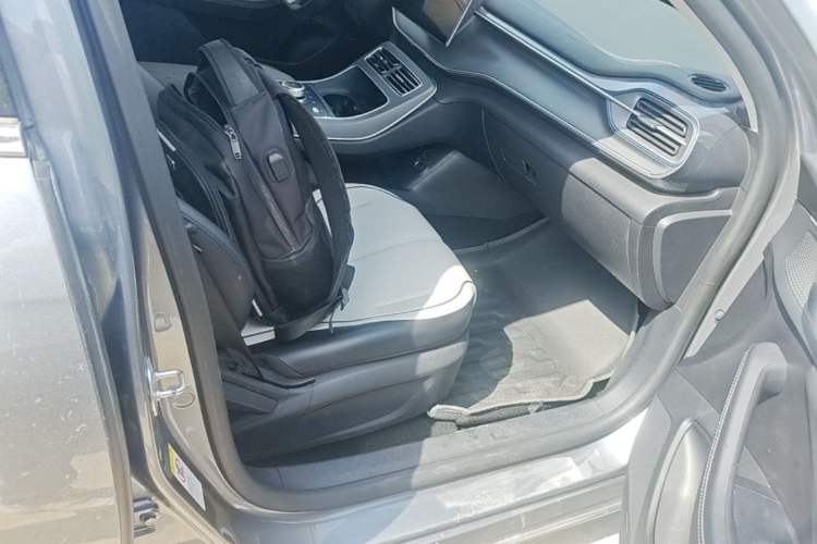 Used BYD Destroyer 05 2023 Champion Edition DM-i 55KM Luxury Model Right Front Seat