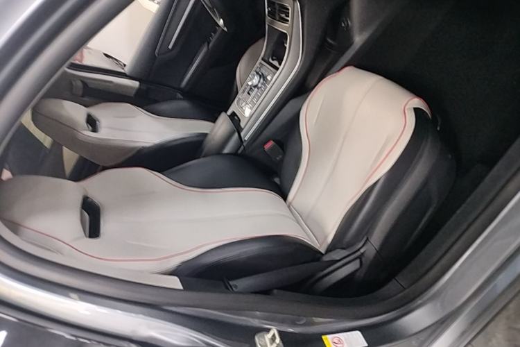 Used BYD Destroyer 05 2023 Champion Edition DM-i 55KM Luxury Model Right Front Seat