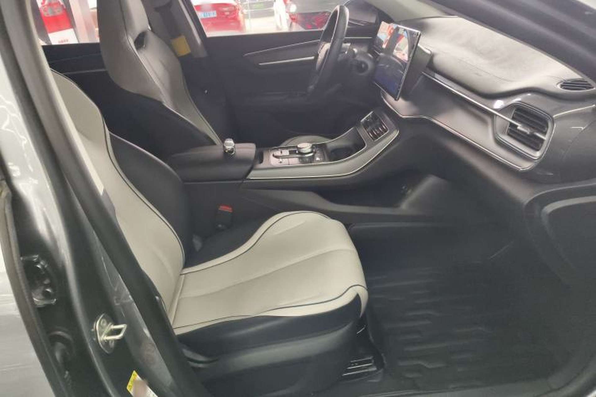 Used BYD Destroyer 05 2023 Champion Edition DM-i 55KM Luxury Model Right Front Seat