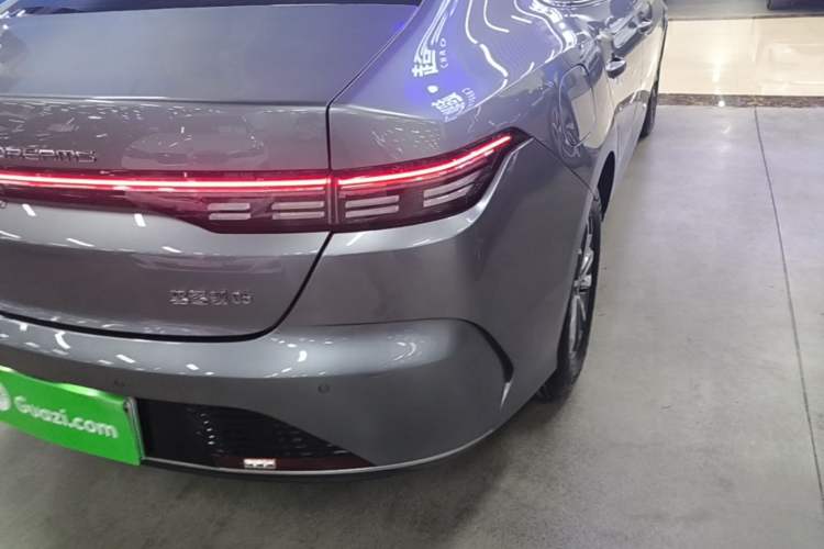 Used BYD Destroyer 05 2023 Champion Edition DM-i 55KM Luxury Model Right Rear Taillight