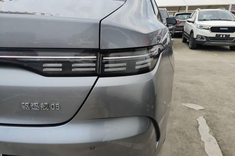 Used BYD Destroyer 05 2023 Champion Edition DM-i 55KM Luxury Model Right Rear Taillight