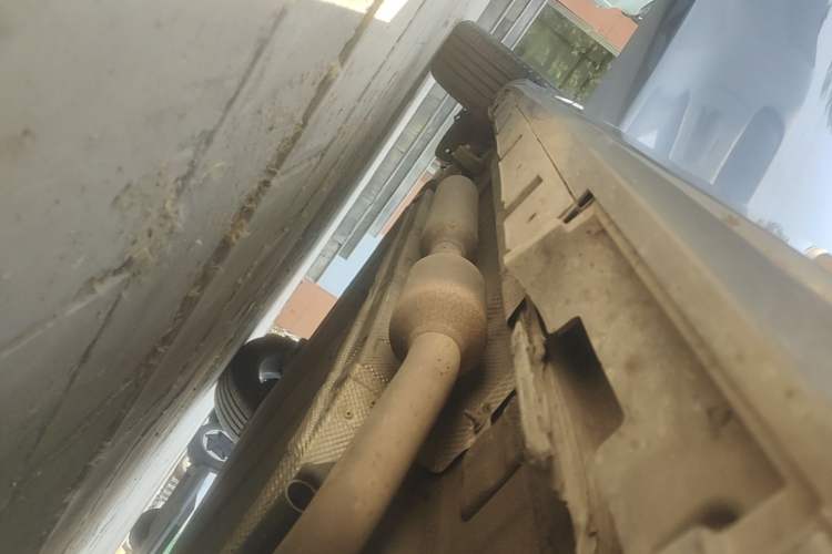 Used BYD Destroyer 05 2023 Champion Edition DM-i 120KM Luxury Model Right Side Sill