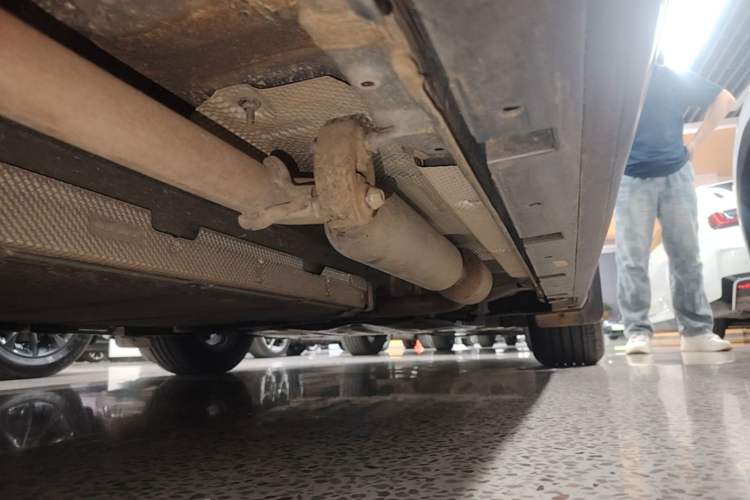 Used BYD Destroyer 05 2023 Champion Edition DM-i 55KM Luxury Model Right Side Sill
