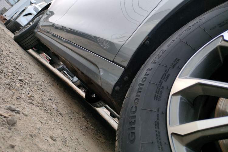 Used BYD Destroyer 05 2023 Champion Edition DM-i 55KM Luxury Model Right Side Sill