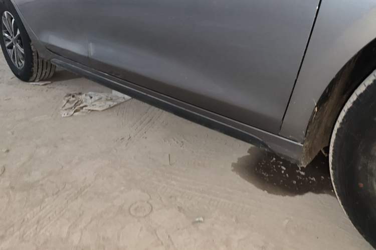 Used BYD Destroyer 05 2023 Champion Edition DM-i 55KM Luxury Model Right Side Sill