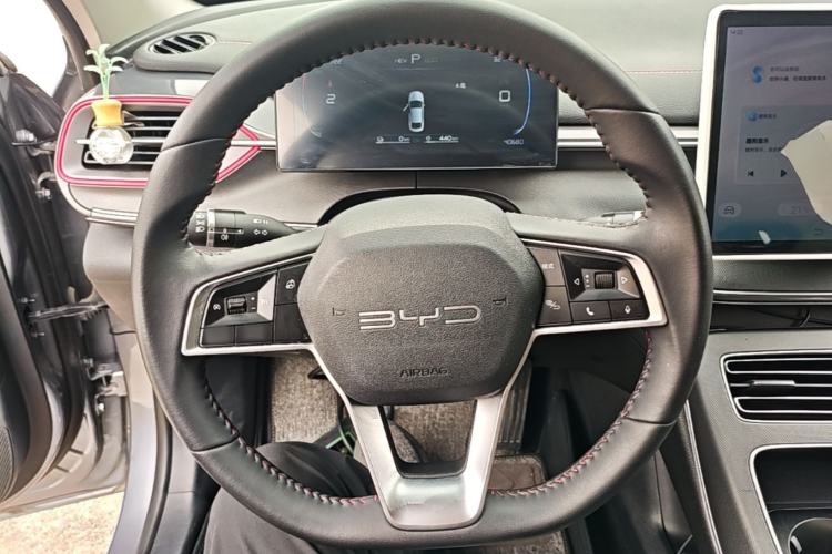 Used BYD Destroyer 05 2023 Champion Edition DM-i 55KM Prestige Model Steering Wheel