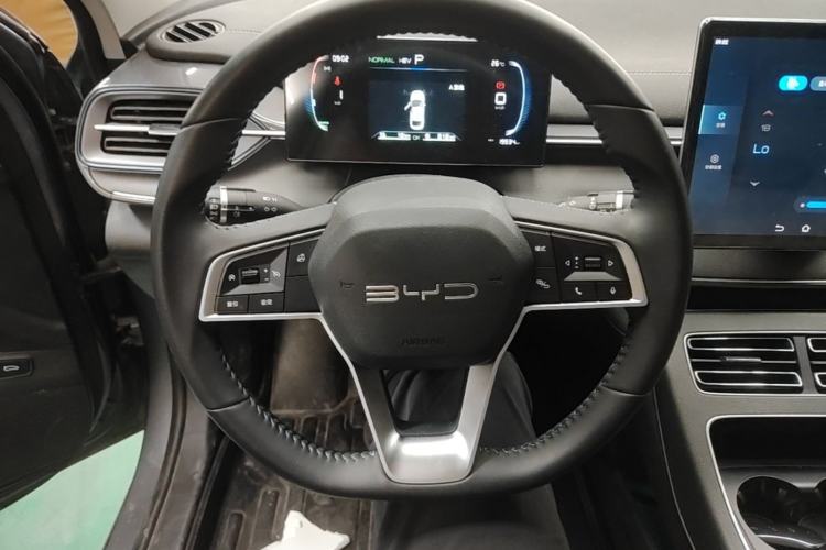 Used BYD Destroyer 05 2023 Champion Edition DM-i 55KM Luxury Model Steering Wheel