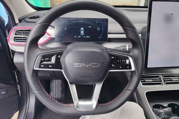Used BYD Destroyer 05 2023 Champion Edition DM-i 55KM Luxury Model Steering Wheel