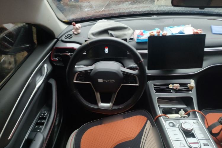 Used BYD Destroyer 05 2023 Champion Edition DM-i 55KM Luxury Model Steering Wheel