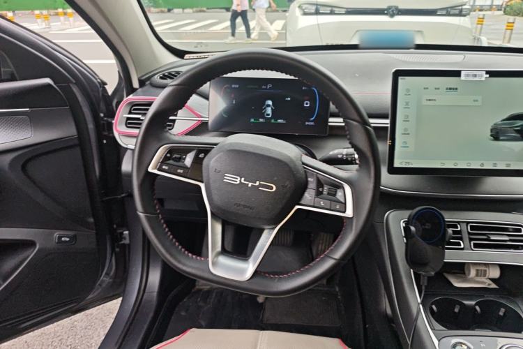 Used BYD Destroyer 05 2023 Champion Edition DM-i 55KM Luxury Model Steering Wheel
