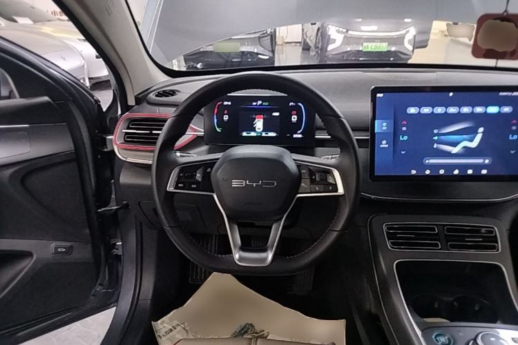 Used BYD Destroyer 05 2023 Champion Edition DM-i 55KM Luxury Model Steering Wheel